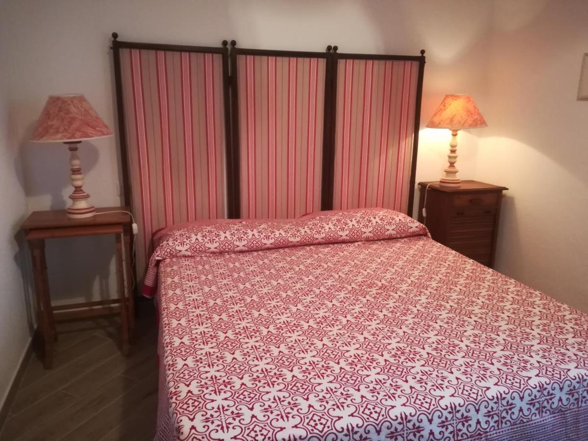 Le 25 Tartarughe Bed and Breakfast Santa Teresa Gallura Exteriör bild